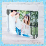 メッセージ入り角丸アクリルブロック 14.8cm×10cm×2cm厚